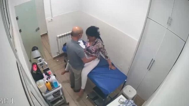 Clinic Hard Kissing Sex – Doctor Licking Video